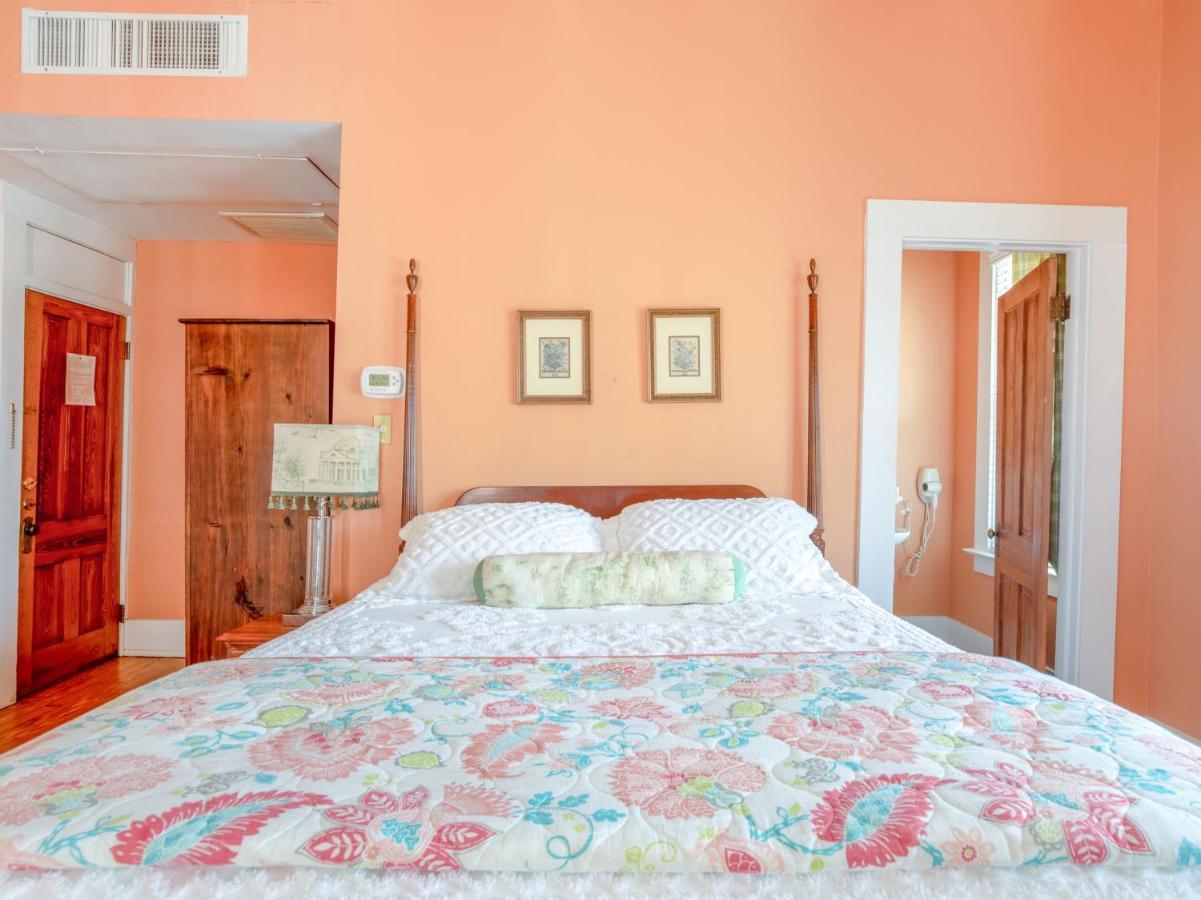 Hotel The Belmont By Oyo Abbeville